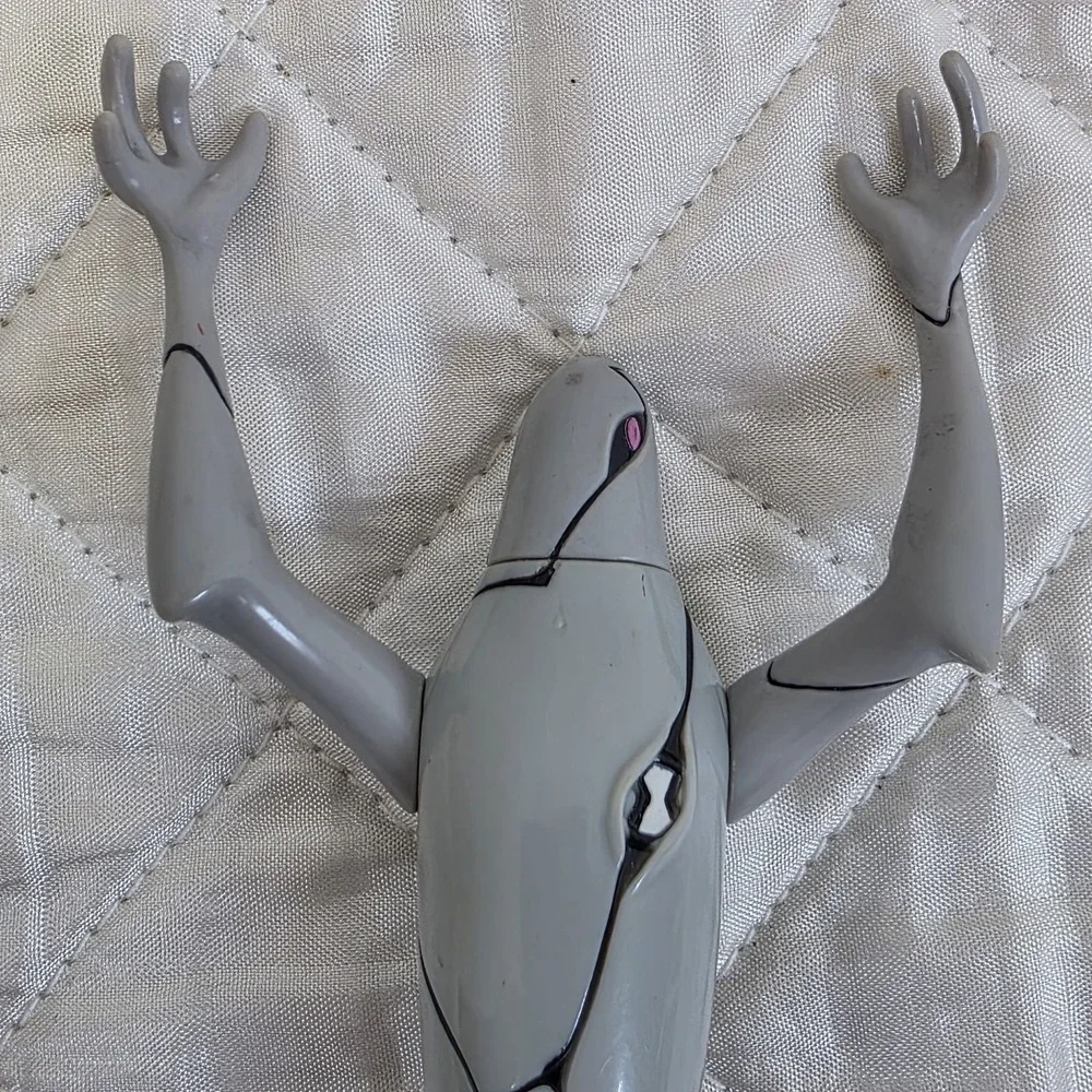 Ben 10 Ghost Freak 4